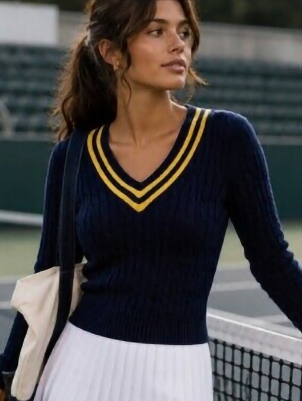 Ralph Lauren Golf/Tennis V-Neck Cable knit Long Sleeve Pullover Sweater M